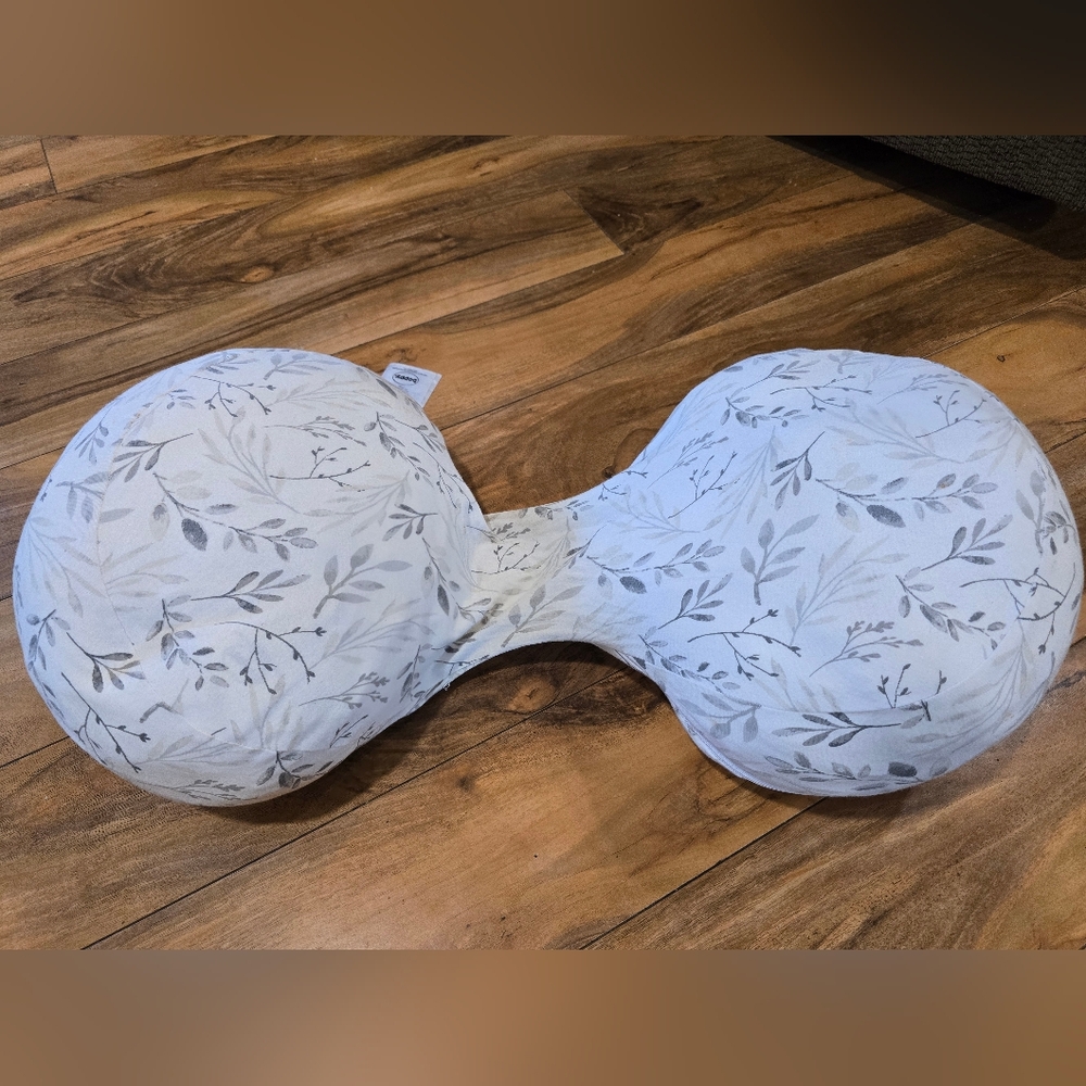 Floral Nursing Pillow